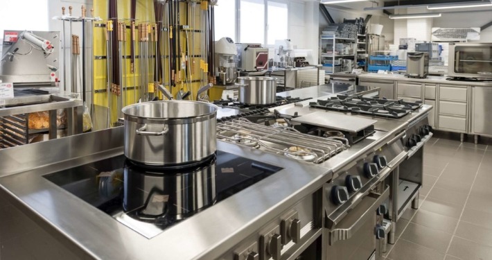 Show-Room Magasin Conthey 1er étage Show-Room Magasin Conthey 1er étage