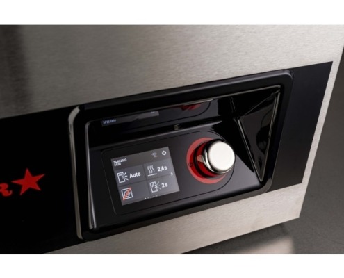 IVAQ 23 SQ Display Vac Star