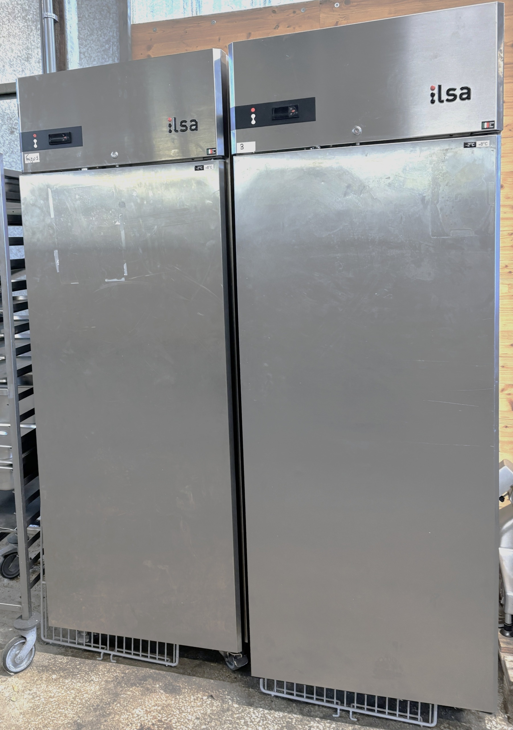 Armoire frigorifique 700 litres NEOS FST